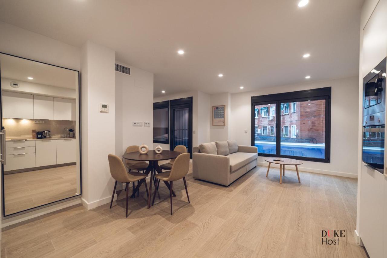 Castilla Luxury 1B Apartment マドリード エクステリア 写真